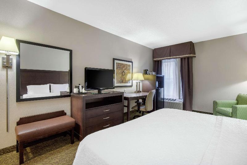 Hampton Inn Mebane - photo 25