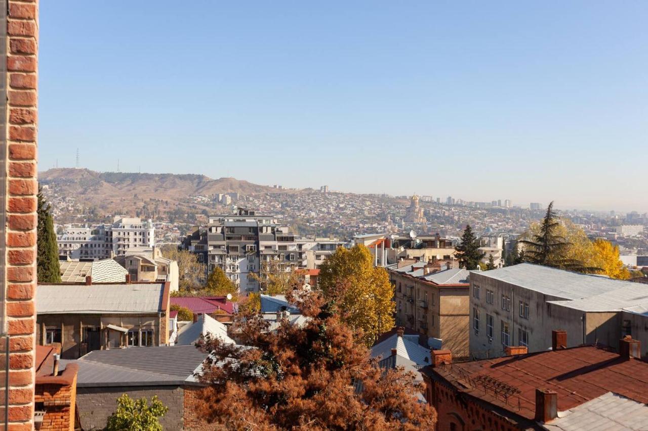 Spacious 3BR Apartment With 2 Balconies in Old Tbilisi