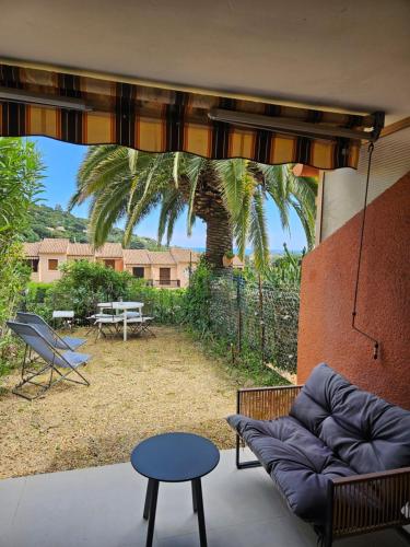 Le Studio Sur la Cote in Cavalaire-Sur-Mer, France