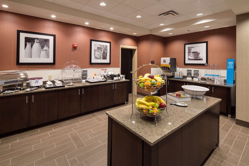 Hampton Inn Morristown I 81 - photo 16