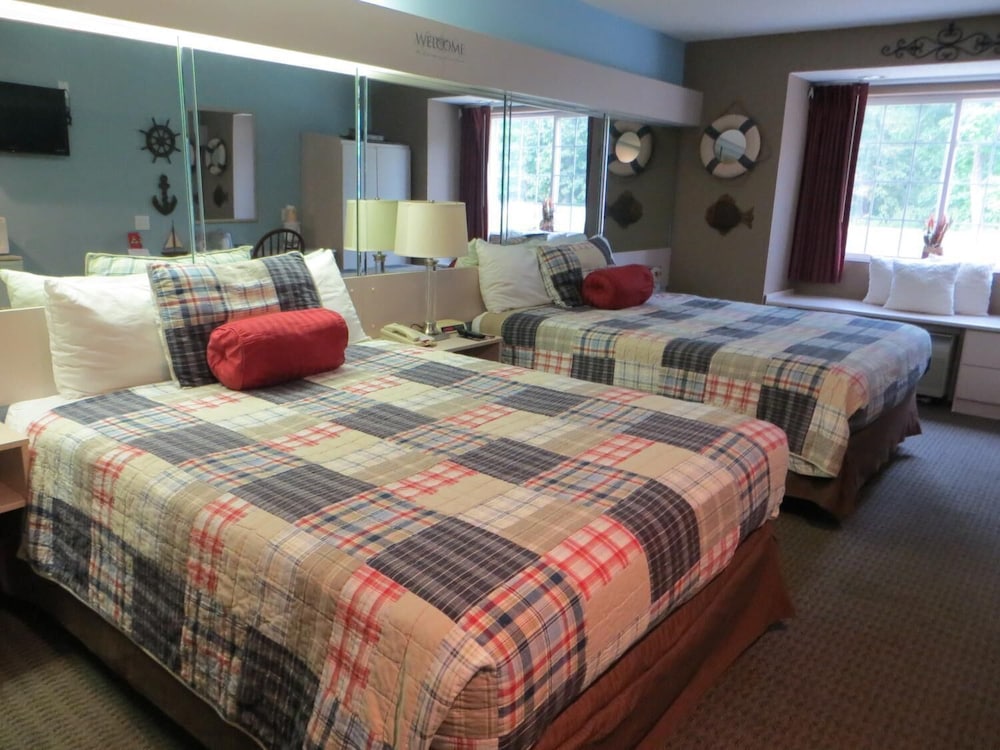 Patti's Inn & Suites - photo 13