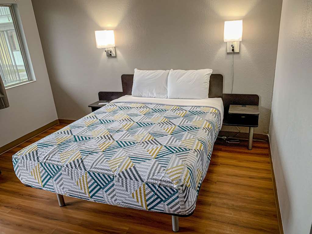 Motel 6 Dayton OH - photo 4