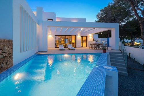Balilos 4 By Almarina Villas — 4-Star Luxury Hotel in Benissa, Spain