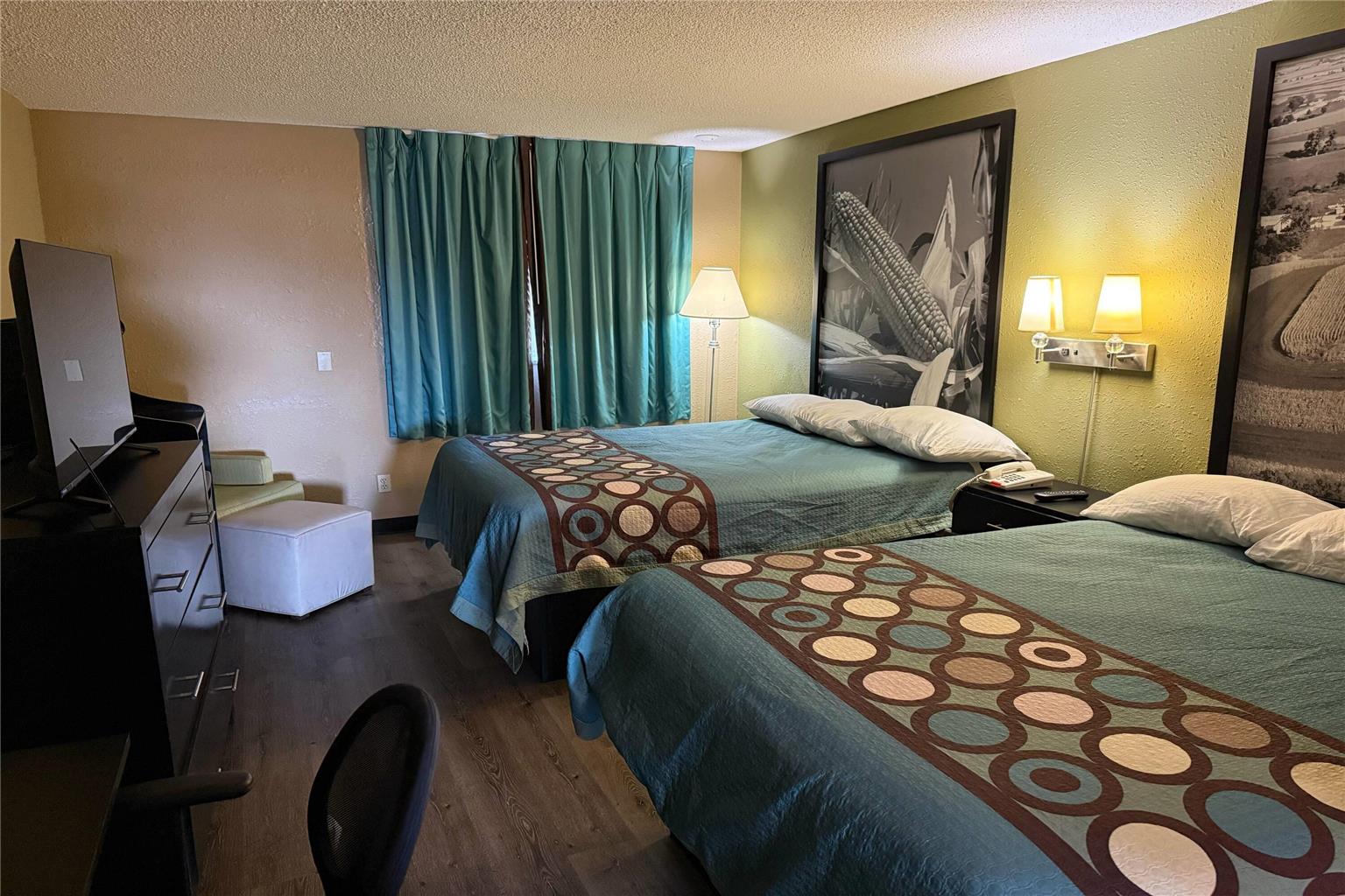 Super 8 by Wyndham Mendota I 39 - photo 10