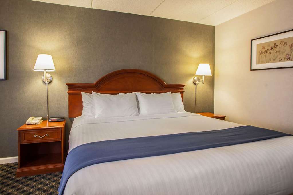 Quality Inn and Suites St Charles West Chicago - photo 15
