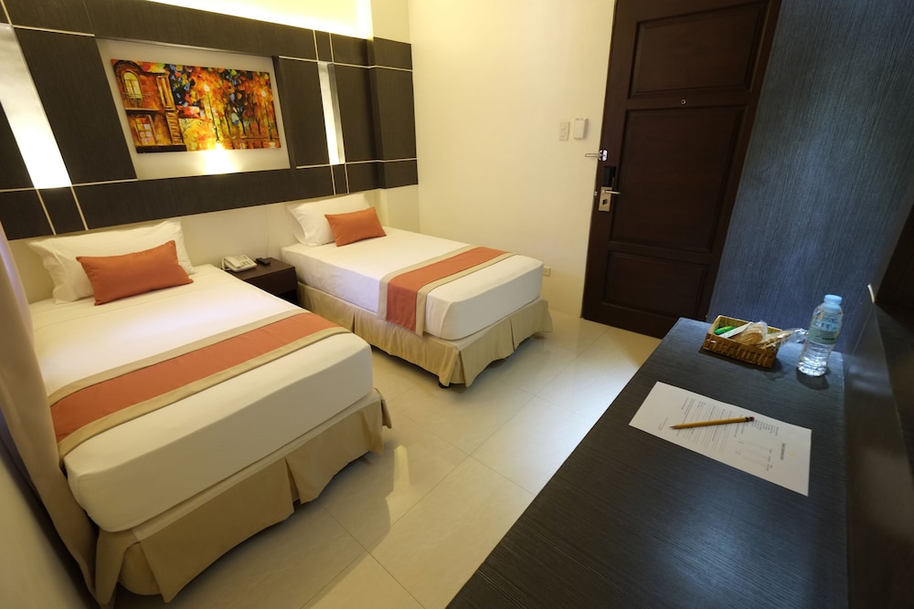 Southpole Central Hotel — Cebu City — photo 3