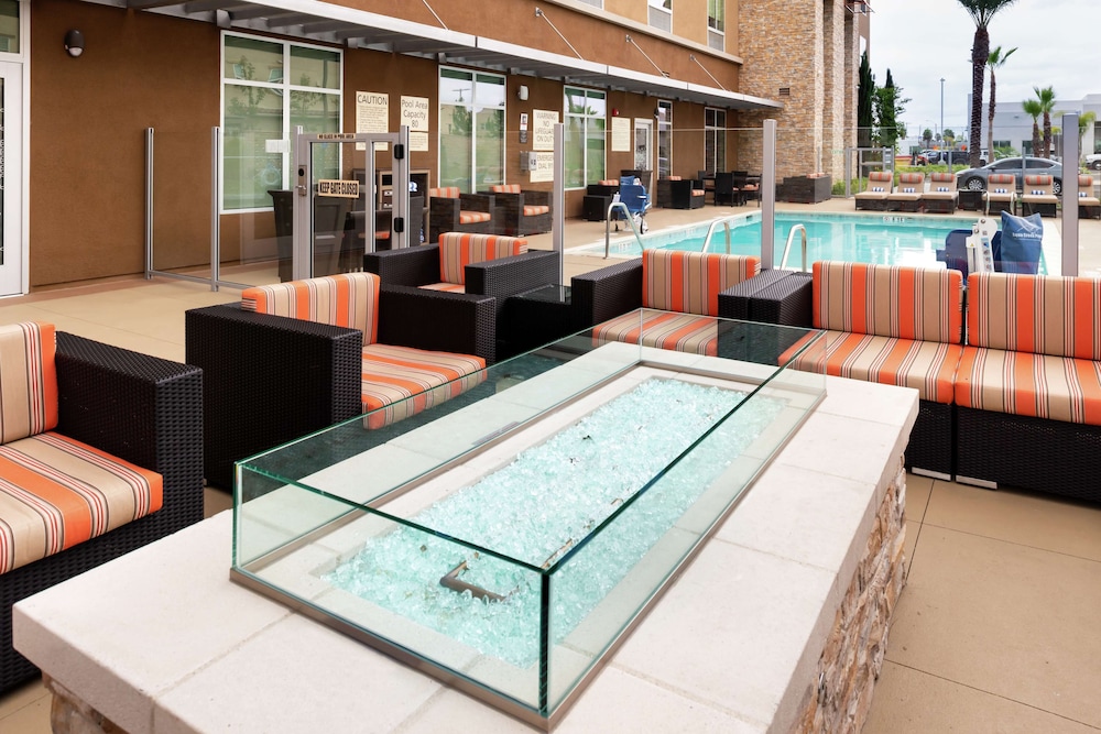 Hampton Inn & Suites Buena Park - photo 54