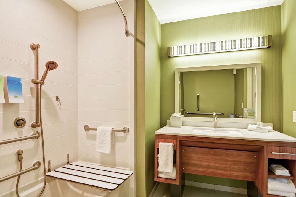 Home2 Suites by Hilton Charlotte Airport - photo 19
