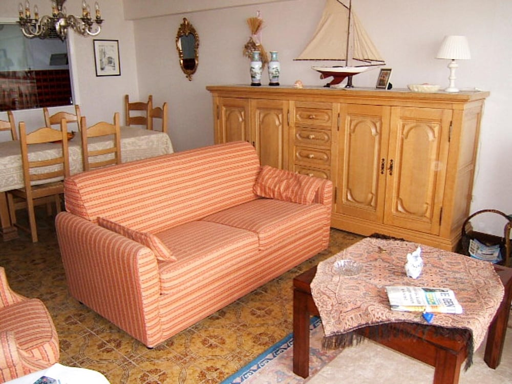 Apartment in Middelkerke with Sea View — 4-Star Luxury Hotel in Middelkerke, Belgium