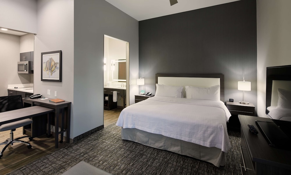 Homewood Suites by Hilton Topeka - photo 9
