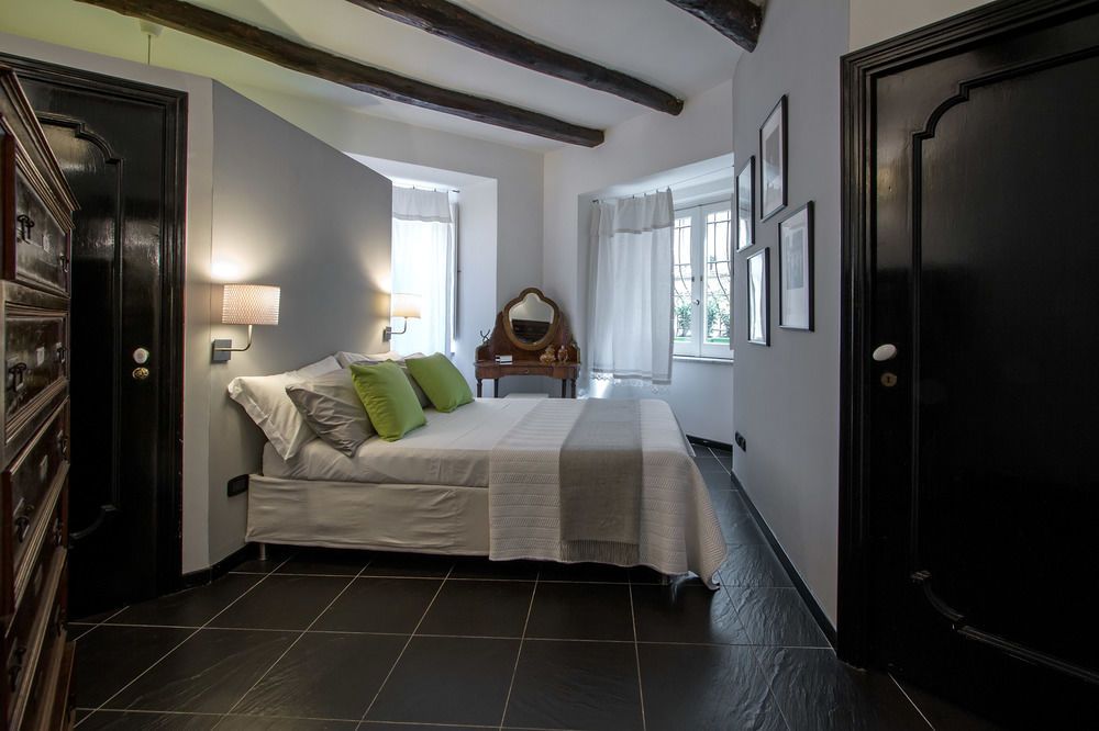 Starhost Salerno in Salerno, Italy