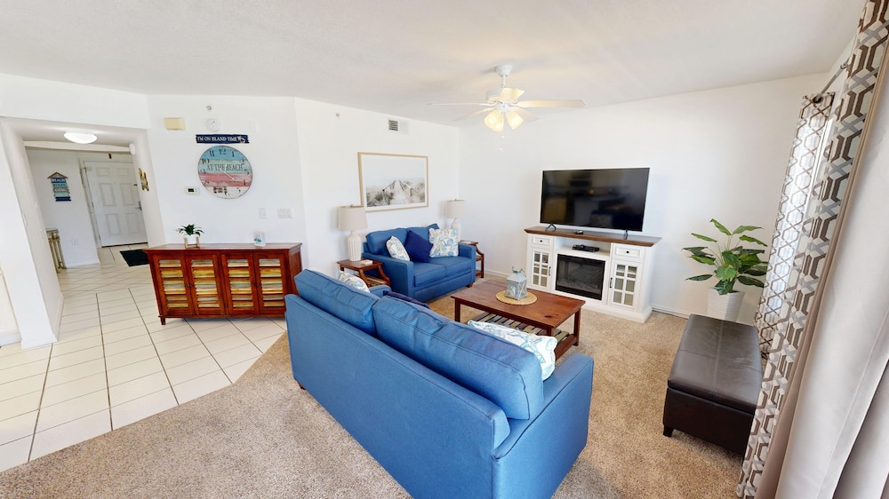 Islander Beach Resort 2005 2 Bedrooms 2 Bathrooms Condo — Fort Walton Beach