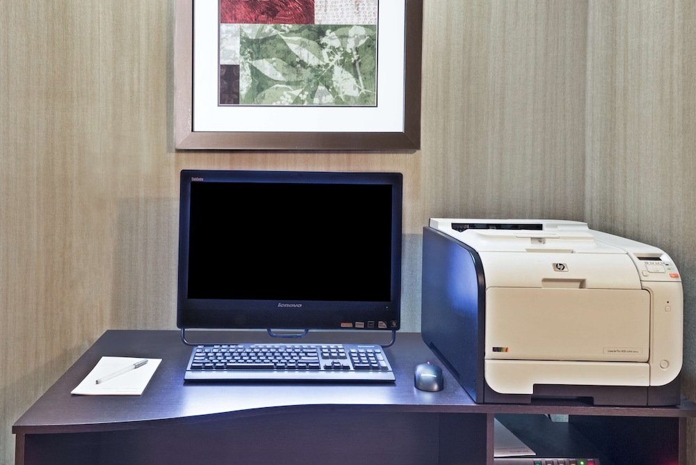 Hampton Inn Huntington Barboursville - photo 32