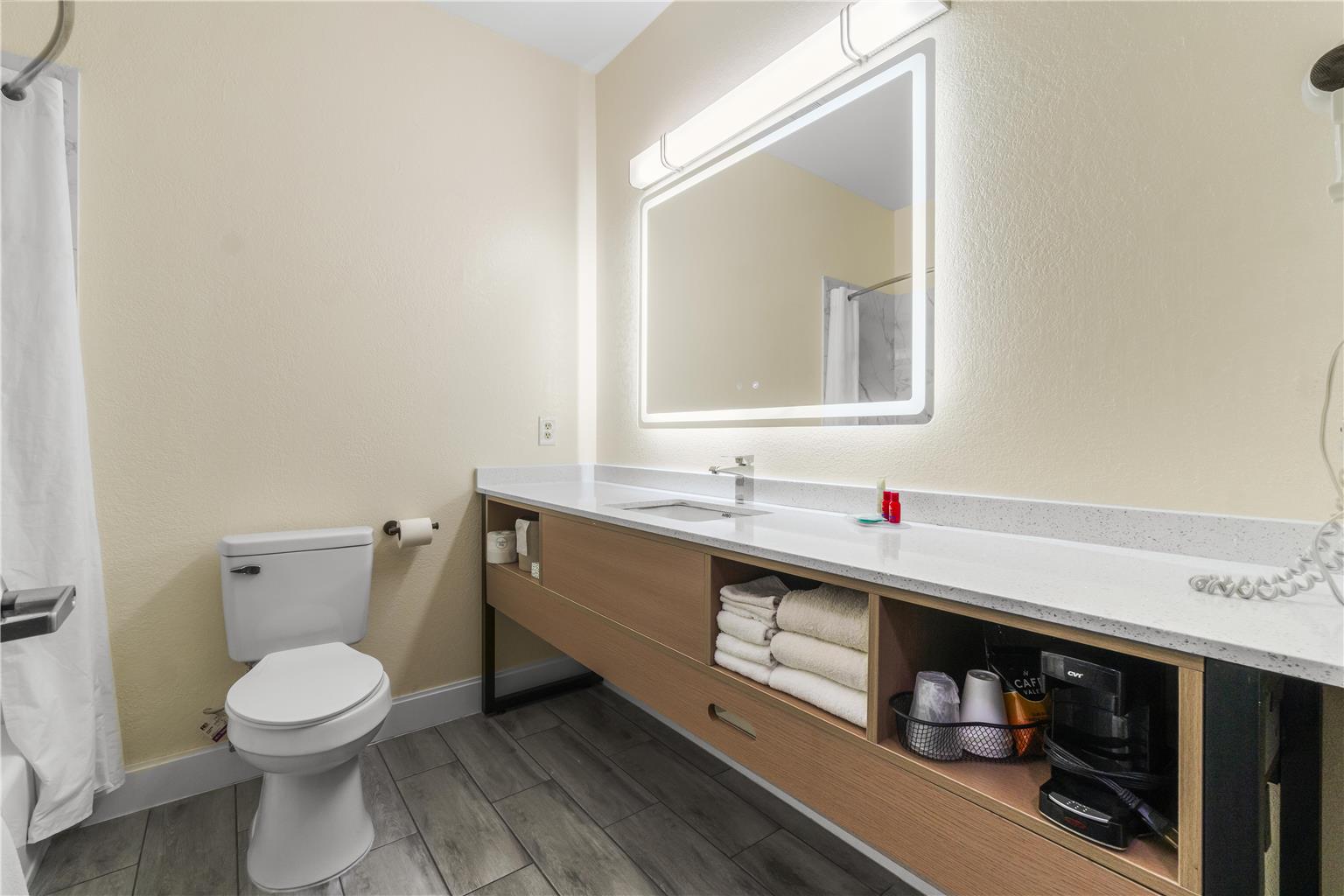 Americas Best Value Inn & Suites Livingston - photo 27