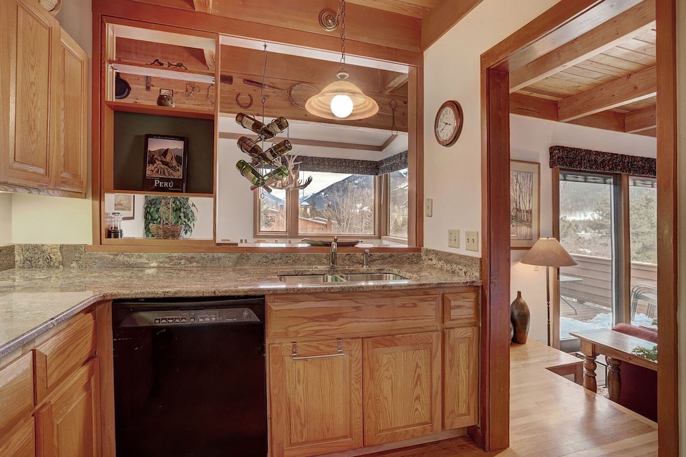Tennis Townhomes 1326 - photo 16