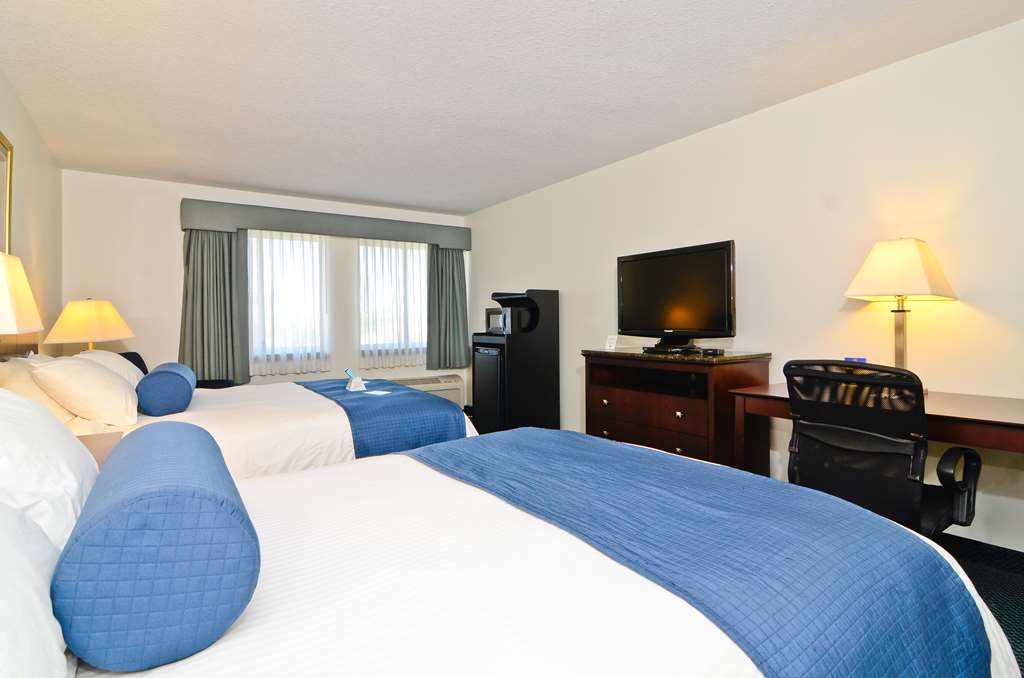 Best Western Gas City - photo 22