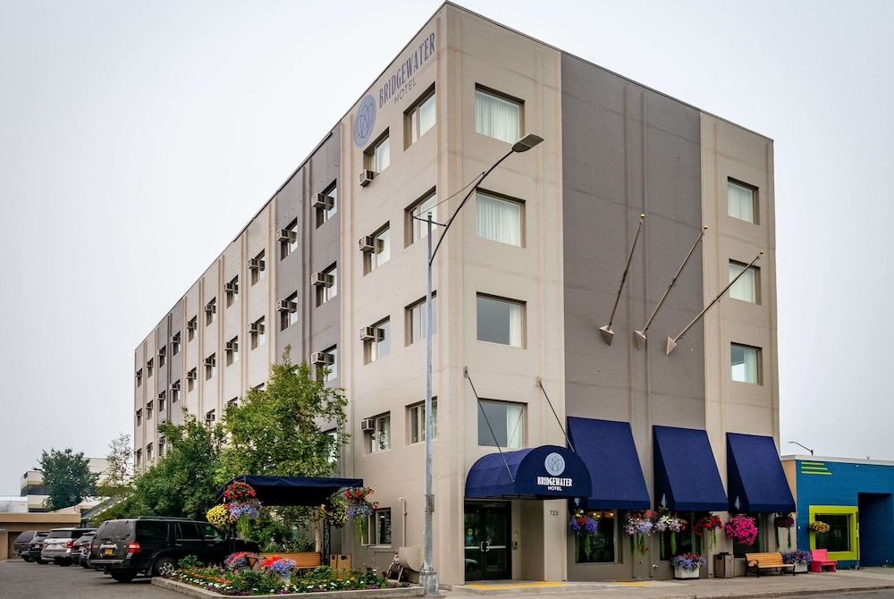 Bridgewater Hotel Trademark Collection by Wyndham - carbon neutral hotel in Fairbanks