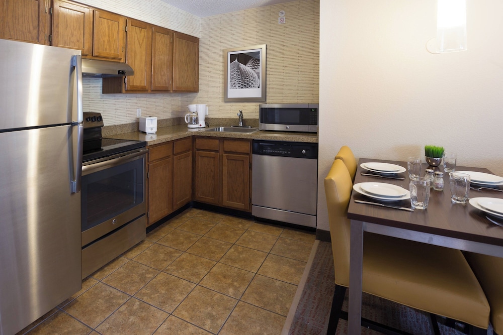 Residence Inn By Marriott Fort Collins - photo 14