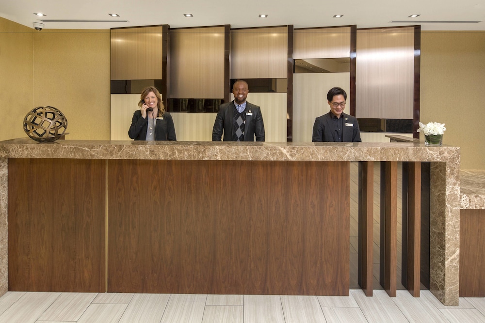 AC Hotels by Marriott Chicago Downtown - photo 3
