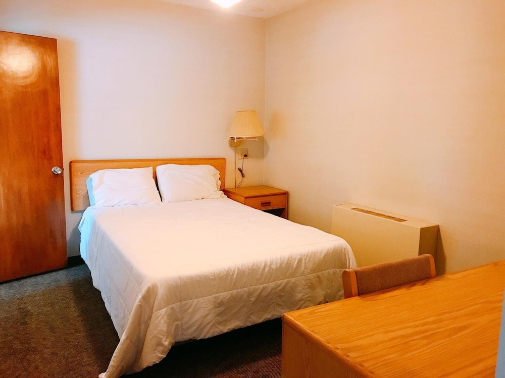 Appletree Inn - photo 12