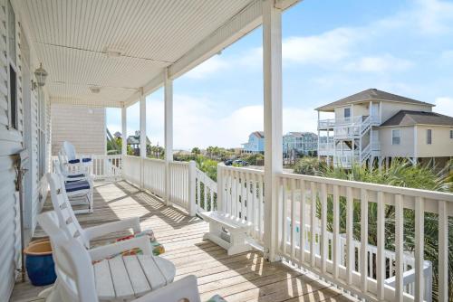 A Bit O'Heaven by Oak Island Accommodations - photo 9