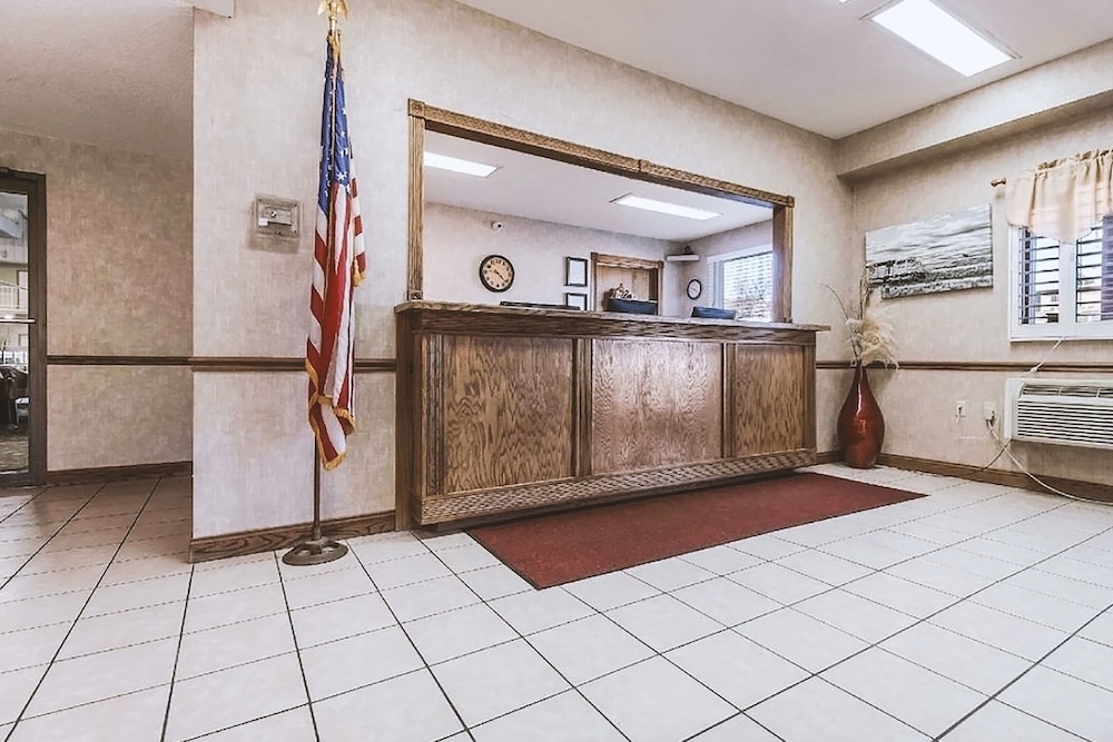 Coratel Inn & Suites by Jasper McCook - photo 7