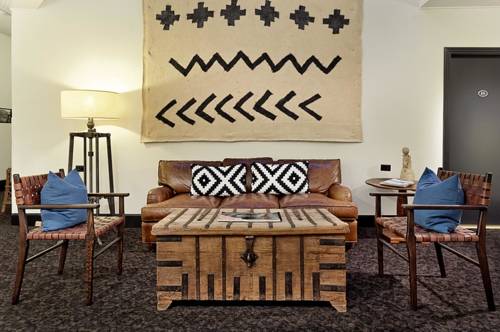 Independence Square Unit 211