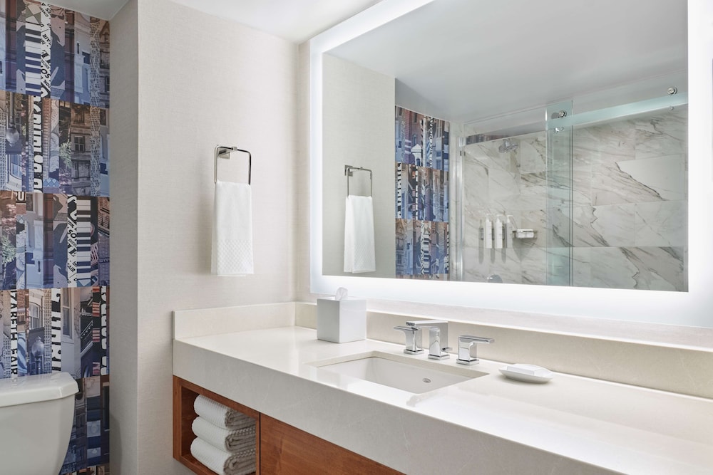 Embassy Suites by Hilton Washington D.C. Convention Center - photo 24