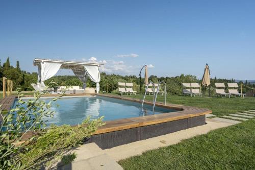 Italian Experience Villa Zara — 4-Star Luxury Hotel in San Miniato, Italy