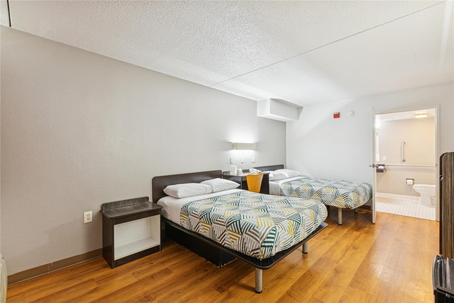 Motel 6 Piscataway NJ - photo 14
