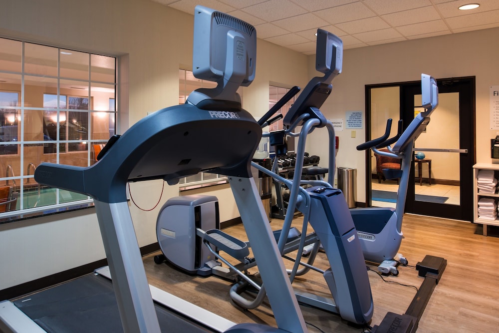 Holiday Inn Express Hotel & Suites Pittsburg by IHG - photo 47
