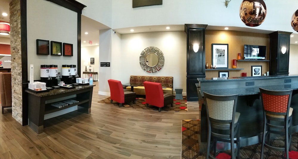 Hampton Inn & Suites Houston Atascocita - photo 11