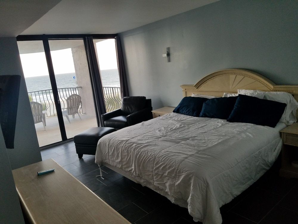 The Palms - photo 10