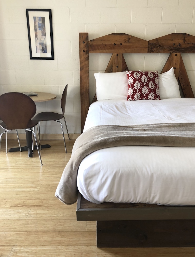 Tahoe Vistana Inn - photo 39