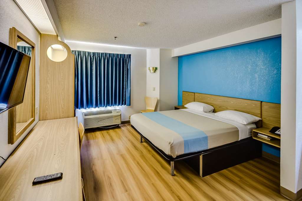 Motel 6 Katy TX Houston - photo 6