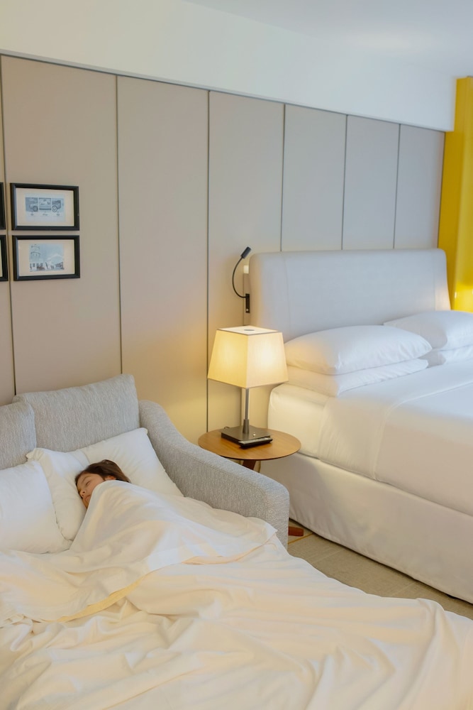 Sheraton Universal Hotel - photo 40