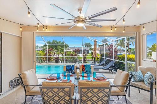 Villa Annabella Direct Gulf access home w electric heated pool & boat lift SWFL Rentals — 4-Star Luxury Hotel in Cape Coral, United States