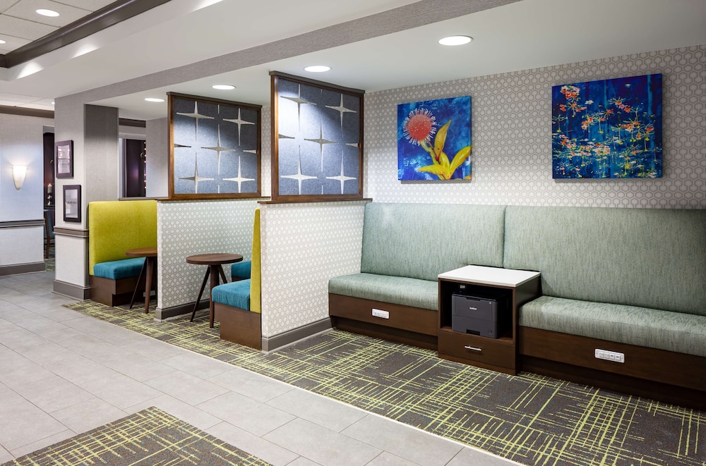 Hampton Inn & Suites Mobile I 65@ Airport Blvd - photo 41