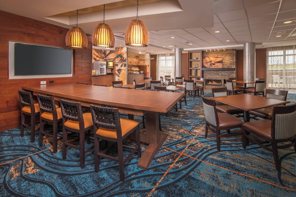 Fairfield Inn & Suites by Marriott Easton - photo 17