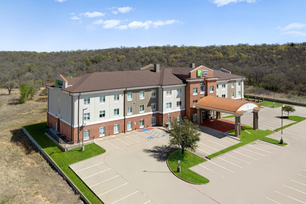 Holiday Inn Express Hotel & Suites Graham by IHG - photo 34