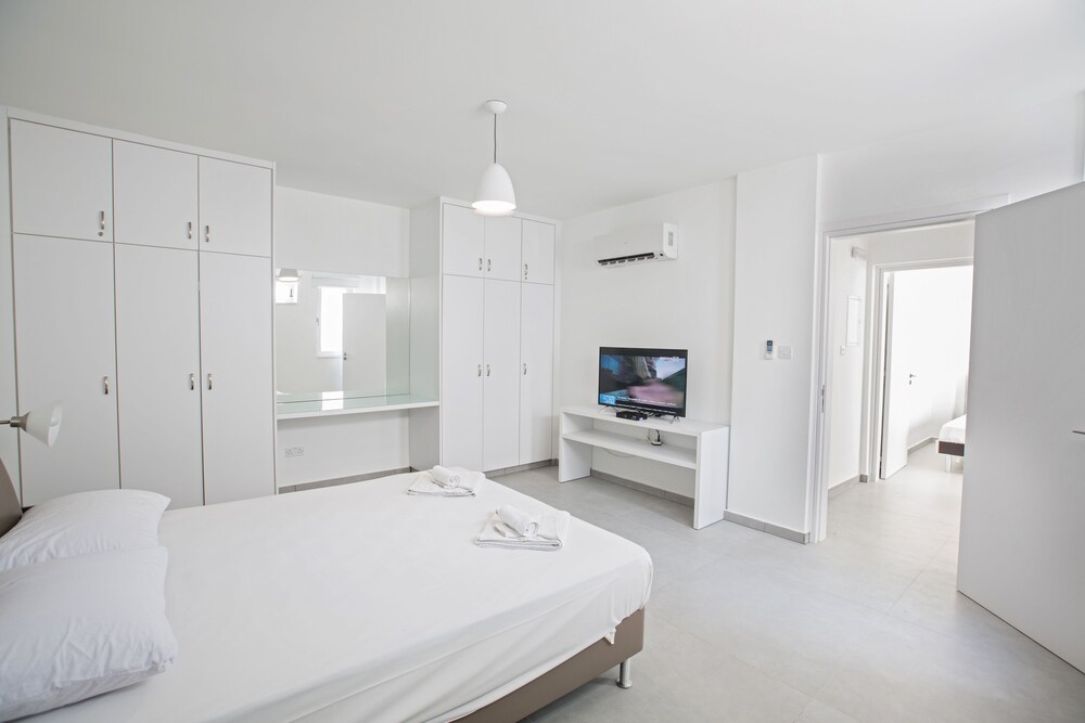 Greco Villas