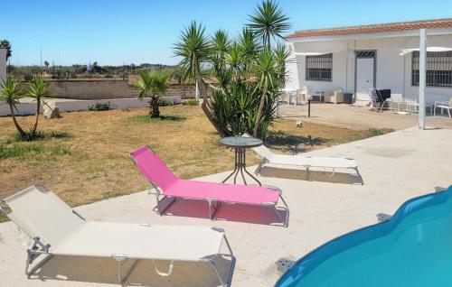 2 Bedroom Awesome Home In Comiso — 4-Star Luxury Hotel in Comiso, Italy