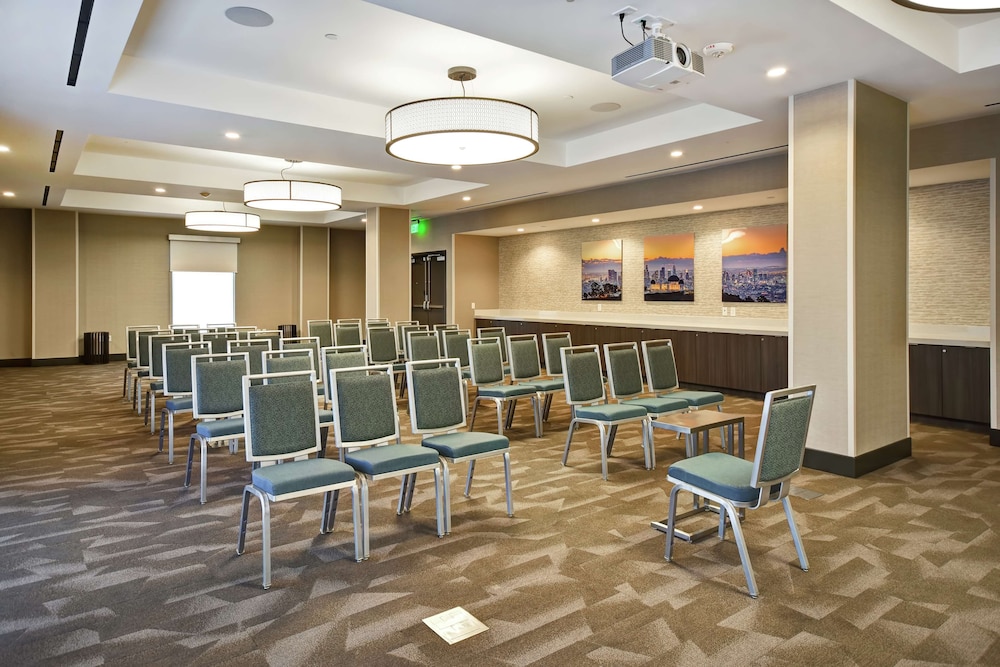 Home2 Suites by Hilton Los Angeles Montebello - photo 37