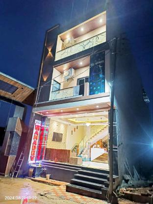 Hotel Mahadev Kripa in Khandwa, India