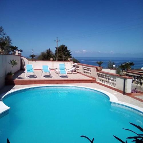 Villa Teresa — 4-Star Luxury Hotel in Trappeto, Italy