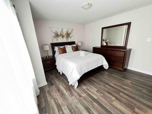 Les eaux melees nice vacation place in Niagara Falls, Canada