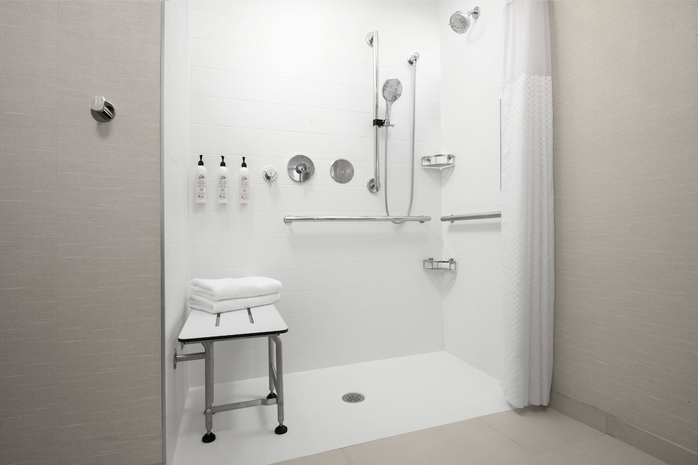 Delta Hotels by Marriott Colonial Heights - photo 12