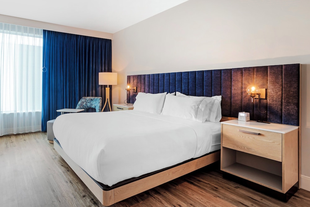 EVEN Hotel Waco University Area by IHG - photo 36