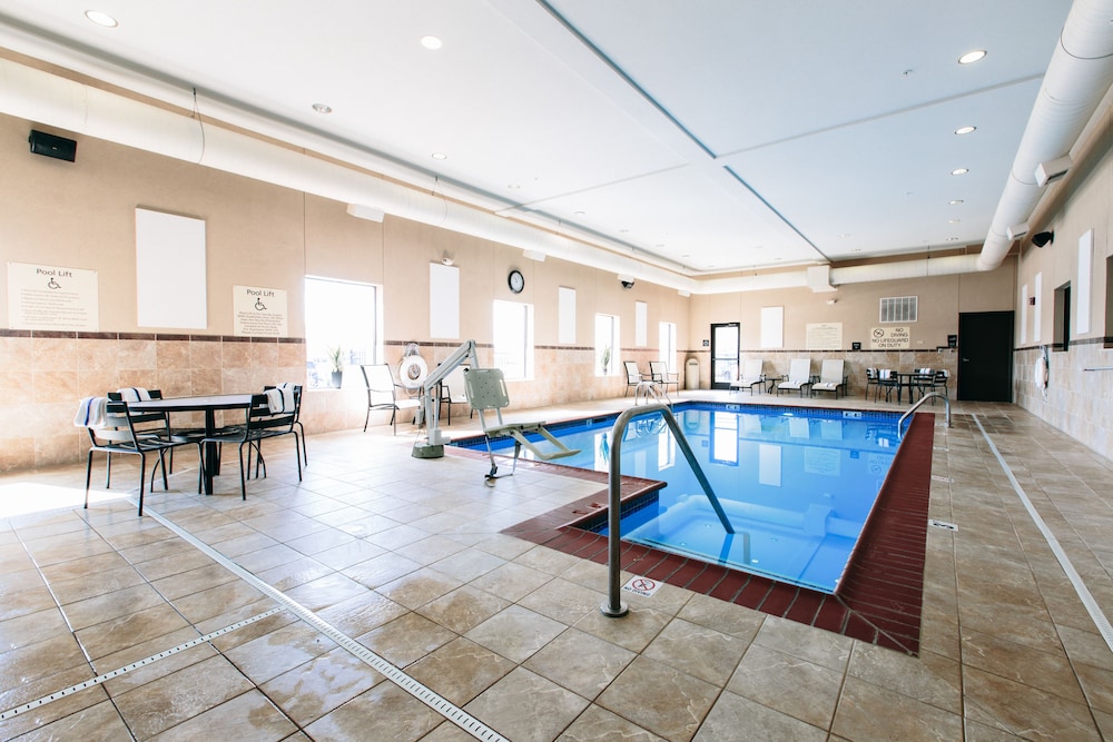 Hampton Inn & Suites Effingham - photo 65