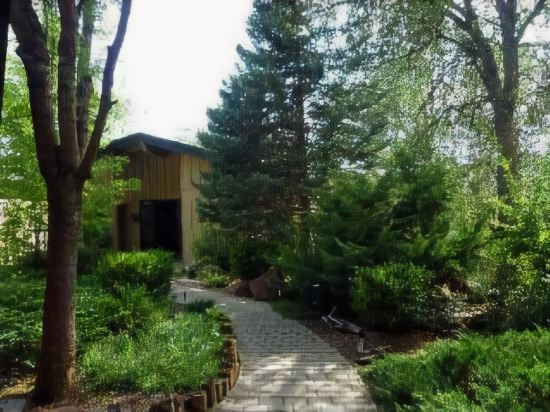 Yosemite cottage - featured photo